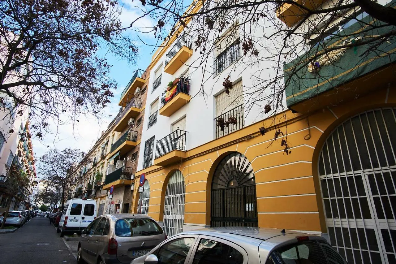 Froilan City Walls By Valcambre Sevilla 0*,